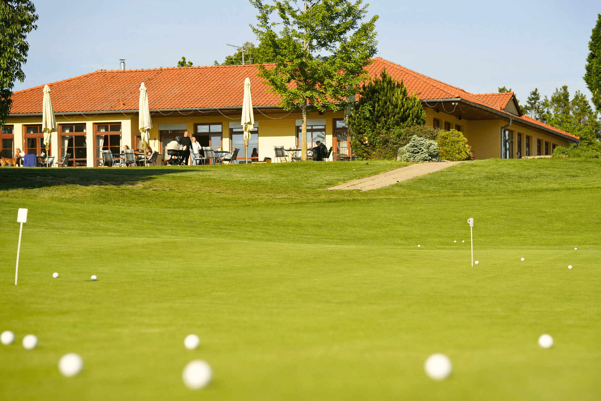 Golf Hotel